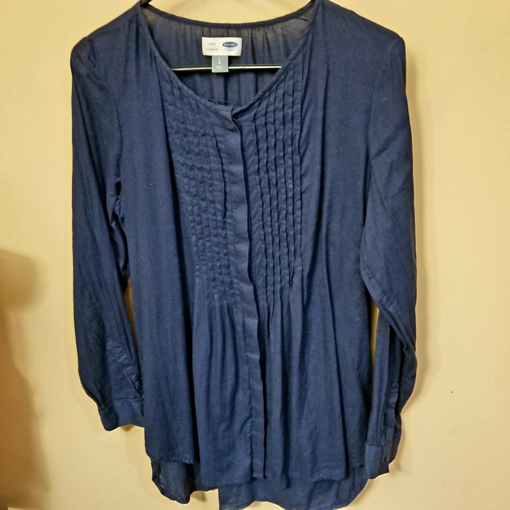 NWOT Lightweight cute blouse